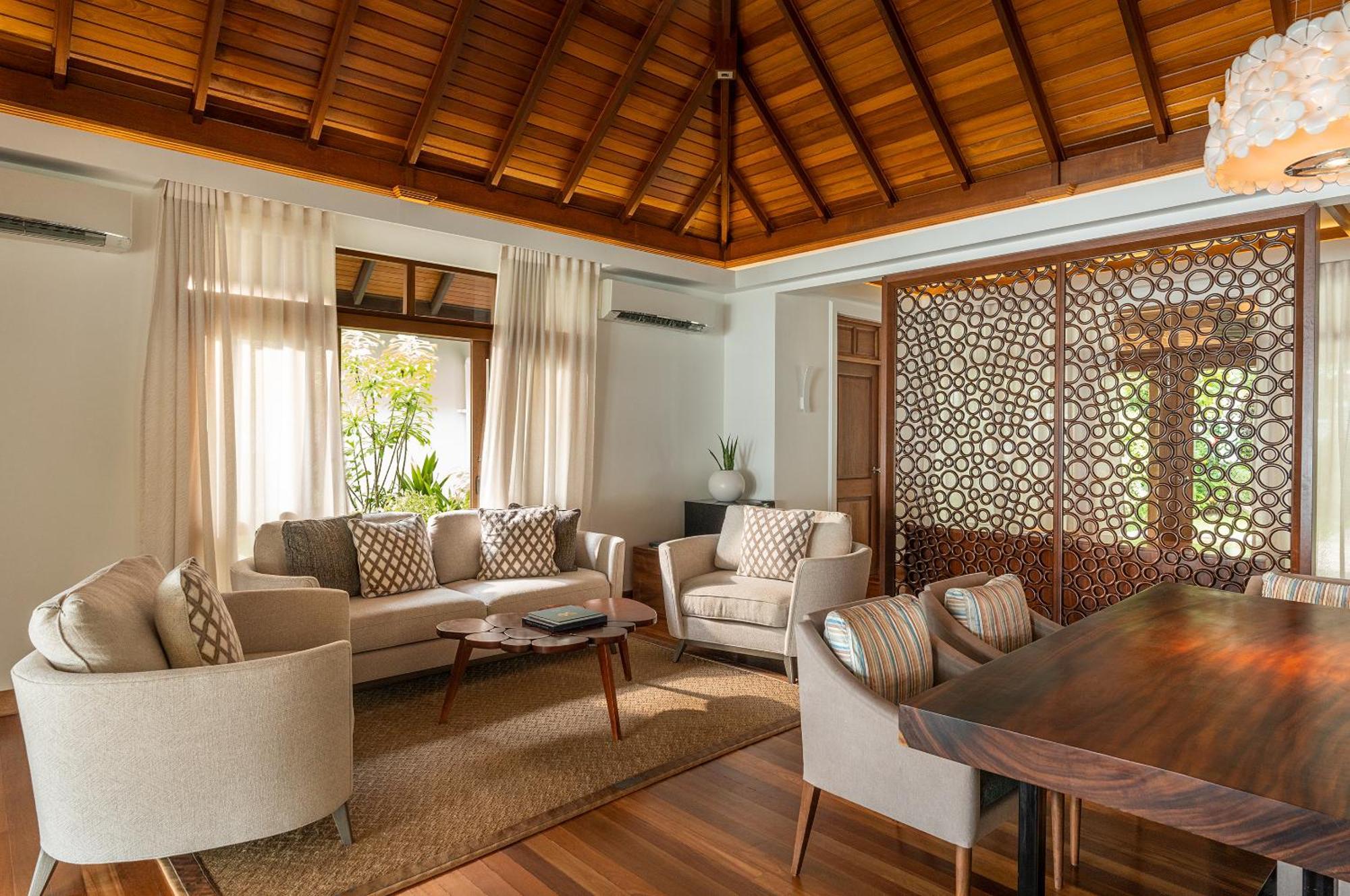 คุรุมบา มัลดีฟส์ Hotel Vihamanaafushi ภายนอก รูปภาพ Interior of a villa at the resort