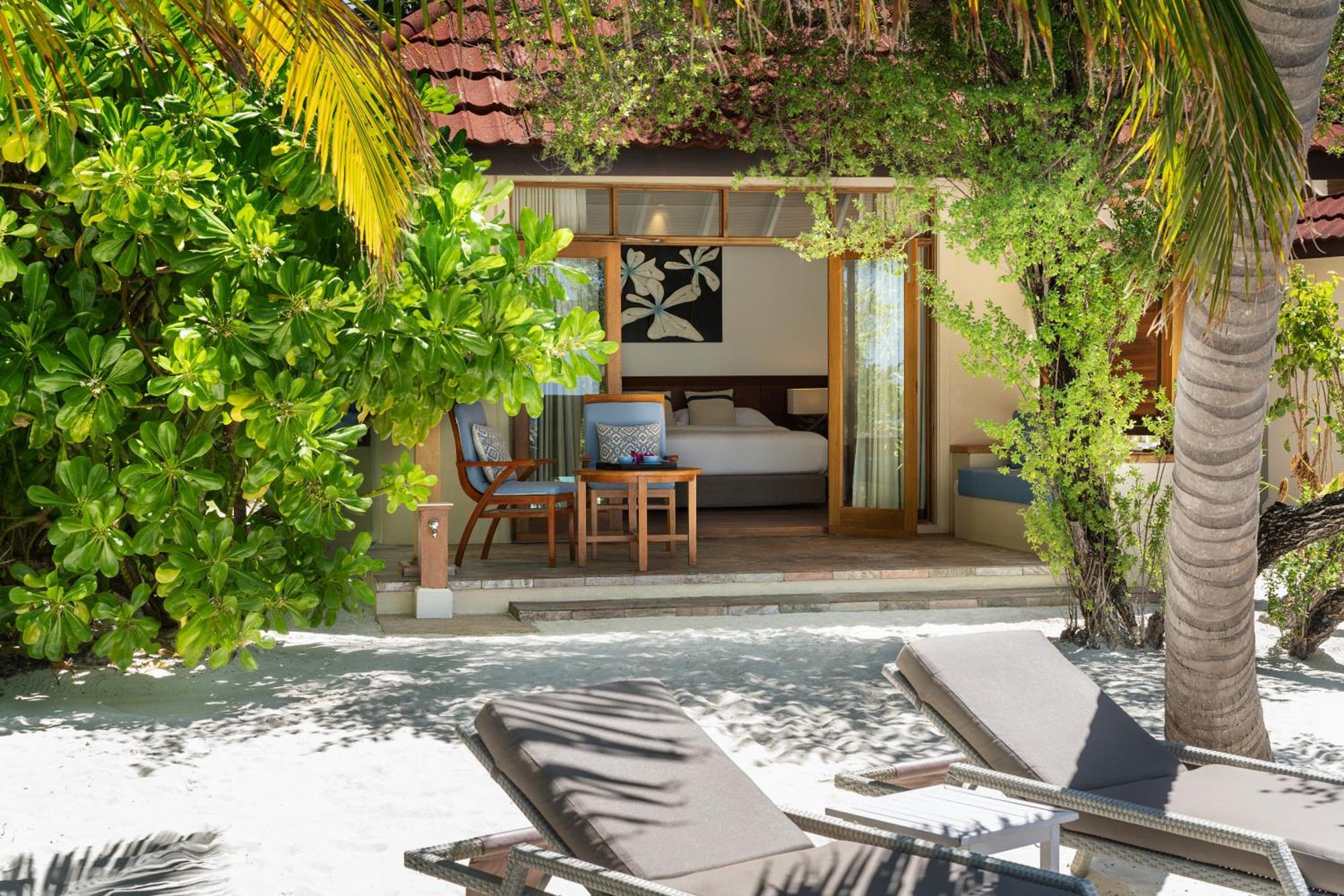 คุรุมบา มัลดีฟส์ Hotel Vihamanaafushi ภายนอก รูปภาพ Beach villa