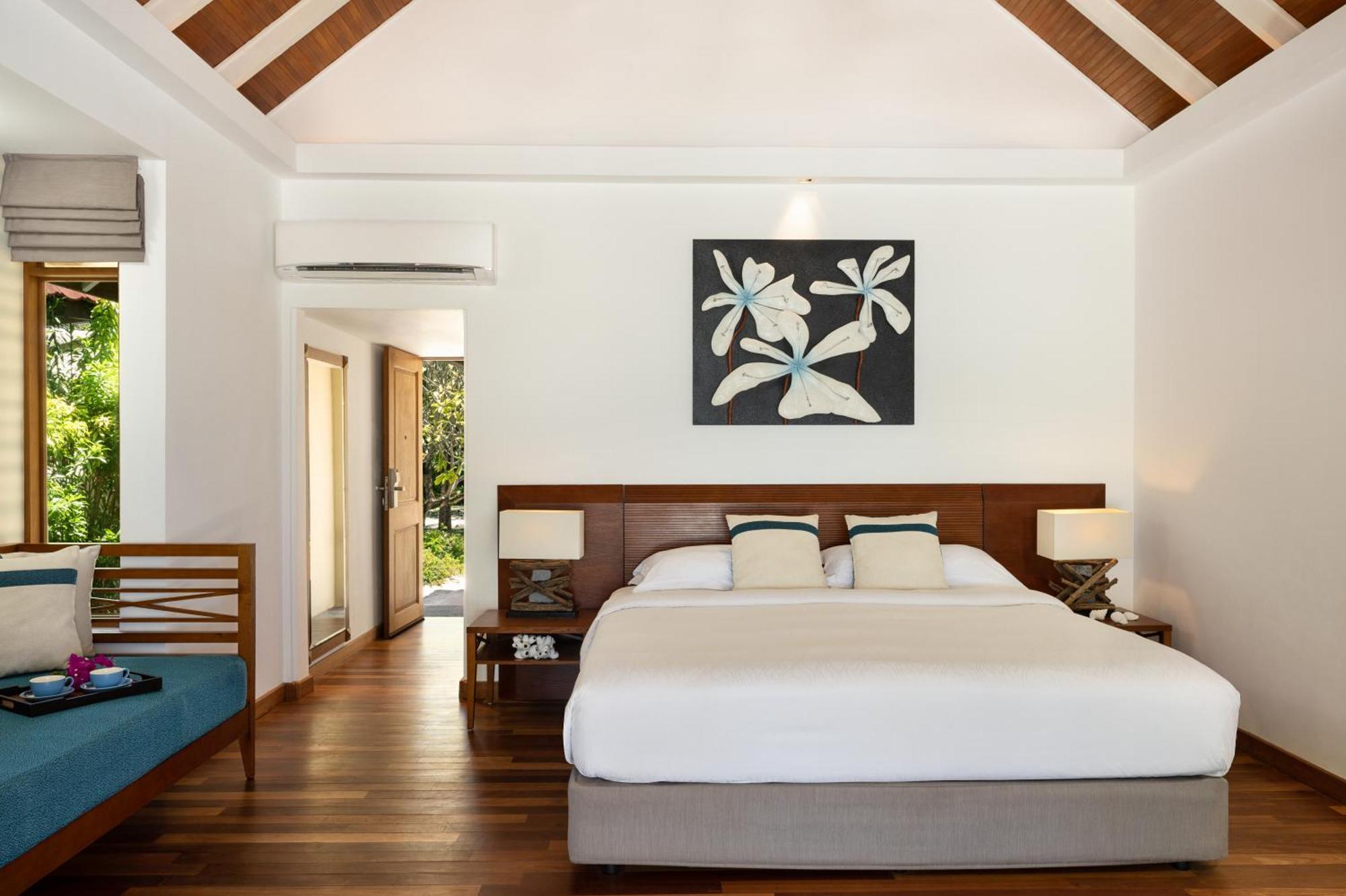 คุรุมบา มัลดีฟส์ Hotel Vihamanaafushi ภายนอก รูปภาพ A bedroom at the resort