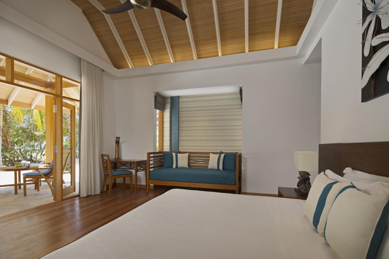 คุรุมบา มัลดีฟส์ Hotel Vihamanaafushi ภายนอก รูปภาพ A bedroom at the resort